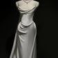 Robe de mariée longue en satin blanc sans bretelles style sirène vintage avec volants C3532