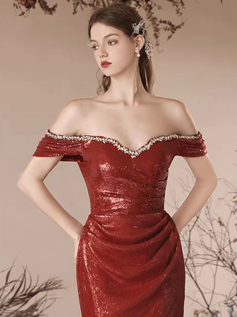 Robe de bal longue sirène bordeaux à épaules dénudées et paillettes simples B621