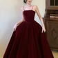 Robe de bal longue en velours bordeaux, Simple, bretelles, perles, bordeaux, B739