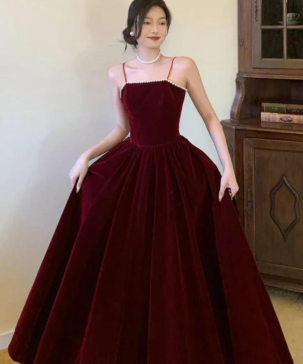 Robe de bal longue en velours bordeaux, Simple, bretelles, perles, bordeaux, B739