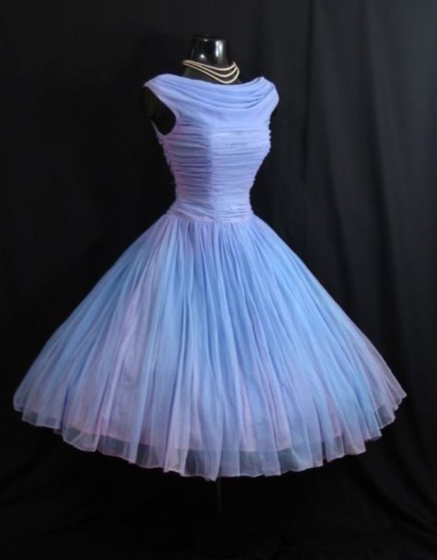 Robe de bal vintage des années 1950, robe courte en tulle avec encolure bateau, robe de soirée C1025