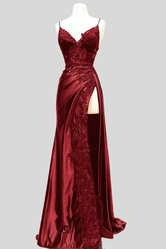 Robe de bal longue rouge à appliques chics et fente sirène avec dentelle C1072