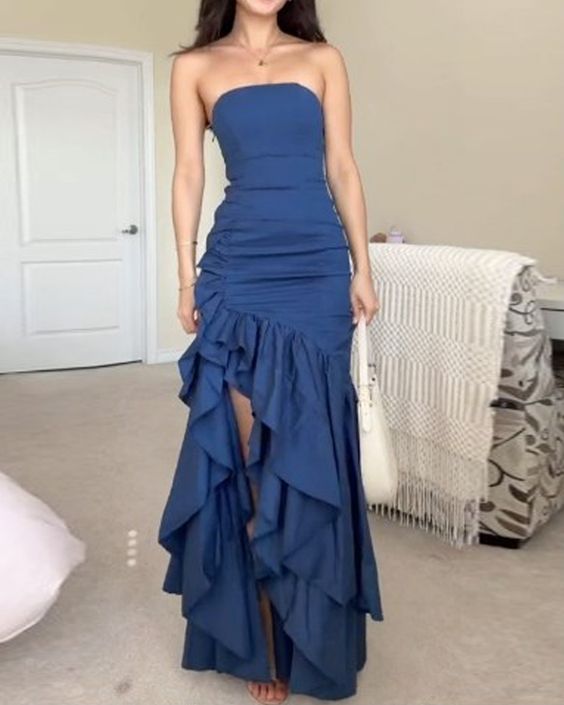 Robe de bal longue en Satin bleu marine, ligne A, sexy, sans bretelles, avec volants, C1093