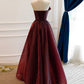 Robe de bal longue vintage en organza bordeaux coupe A C1146