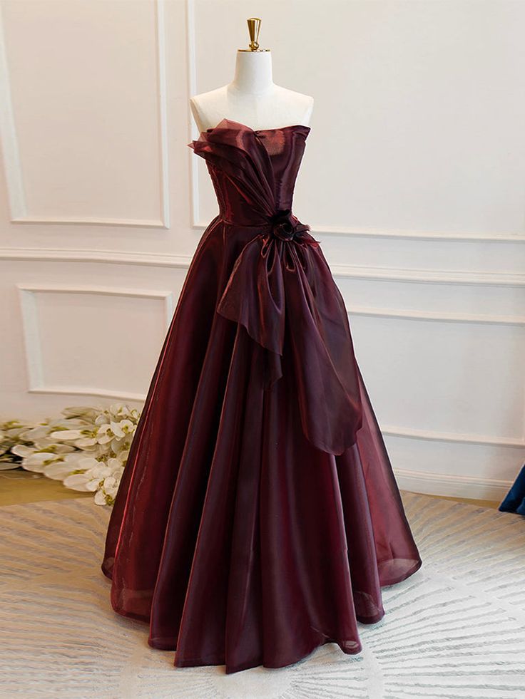 Robe de bal longue vintage en organza bordeaux coupe A C1146