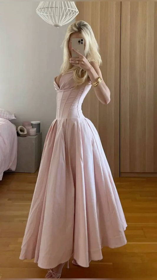 Robe de bal longue en satin rose simple, bretelles trapèze, C1180