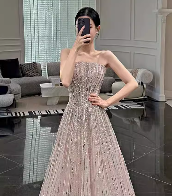 Robe de bal longue à paillettes, sexy, ligne A, sans bretelles, sans manches, C124