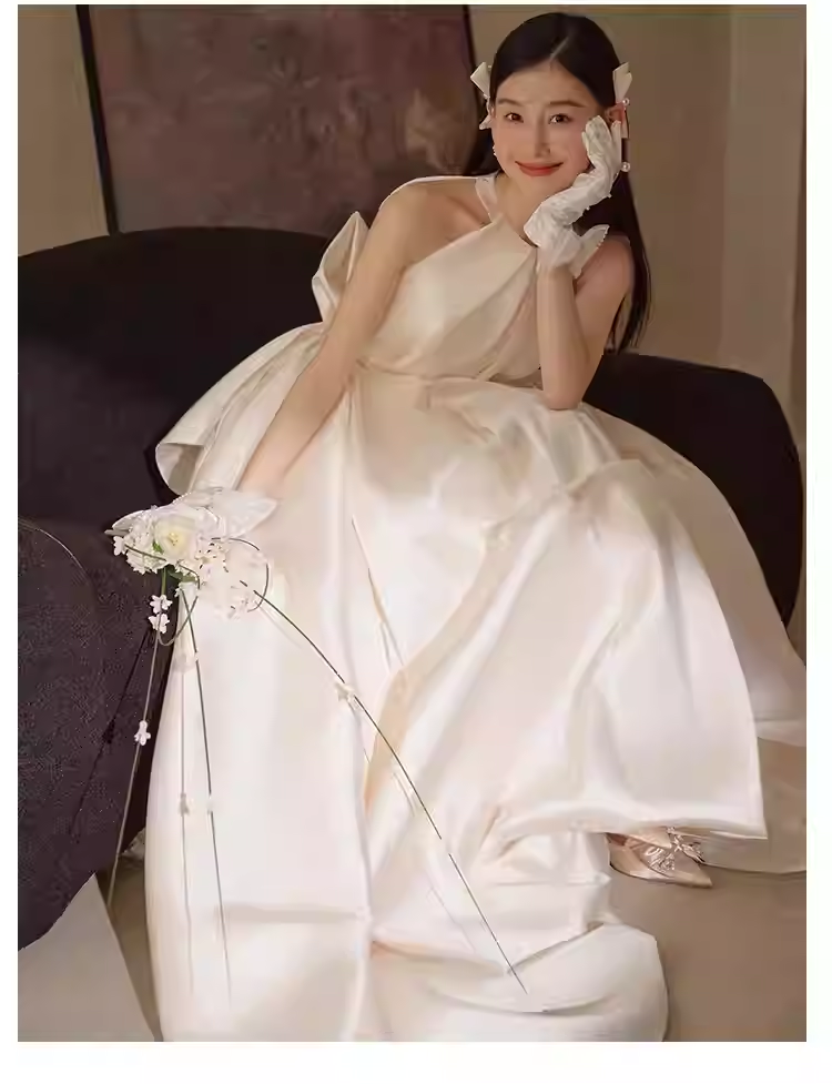 Vintage Ball Gown White Satin Wedding Dresses C130