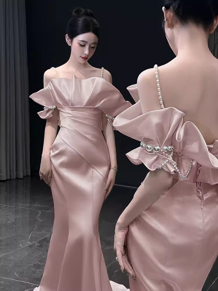 Bretelles sirène modestes robes de bal longues en satin rose C13