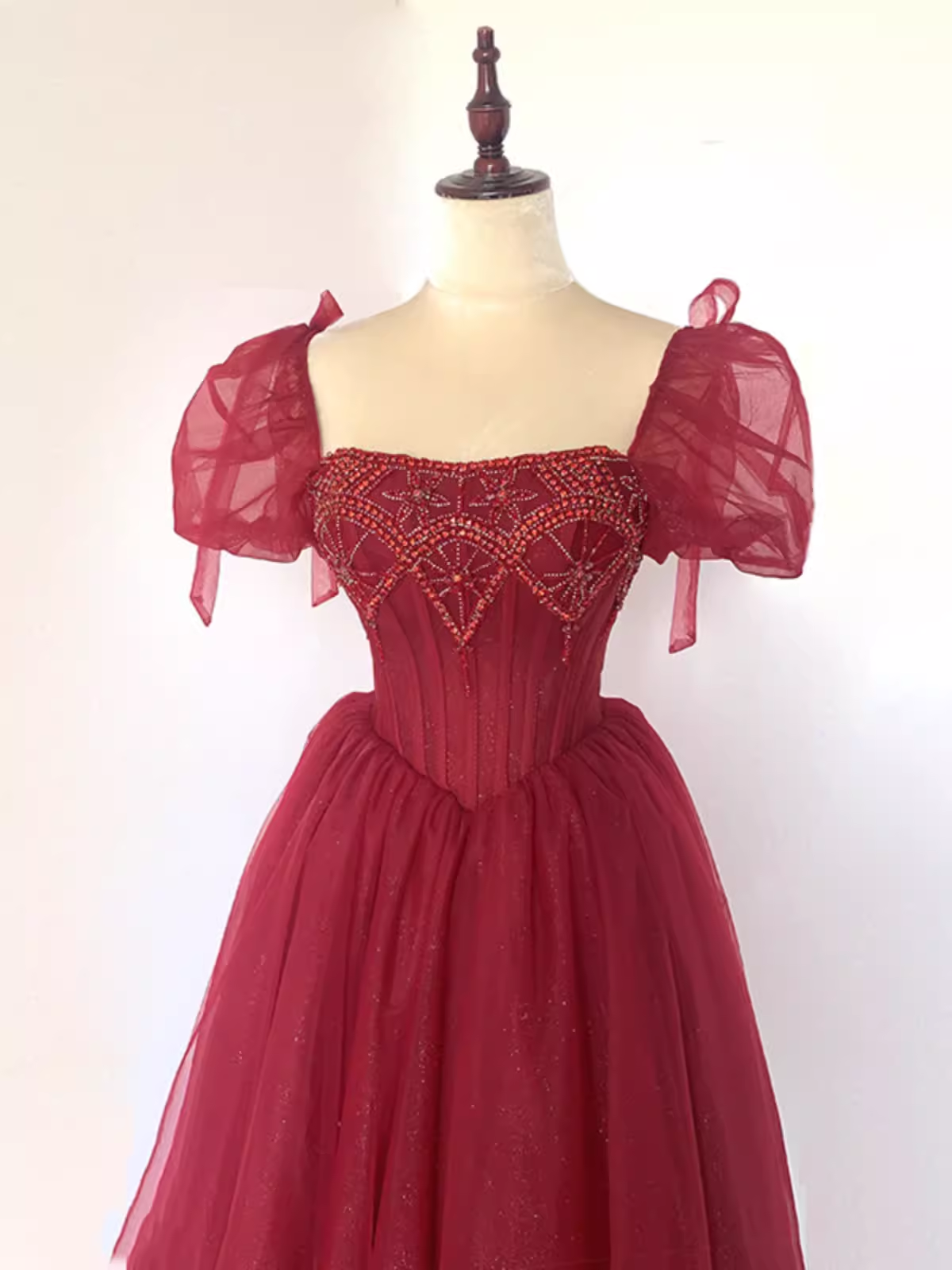 Pretty A Line Square Neckline Tulle Burgundy Beads Long Prom Dresses C1512