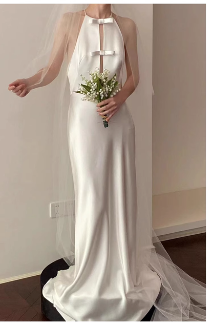 Vintage Sheath Scoop Neckline Satin White Wedding Dress With Bowknot C1598