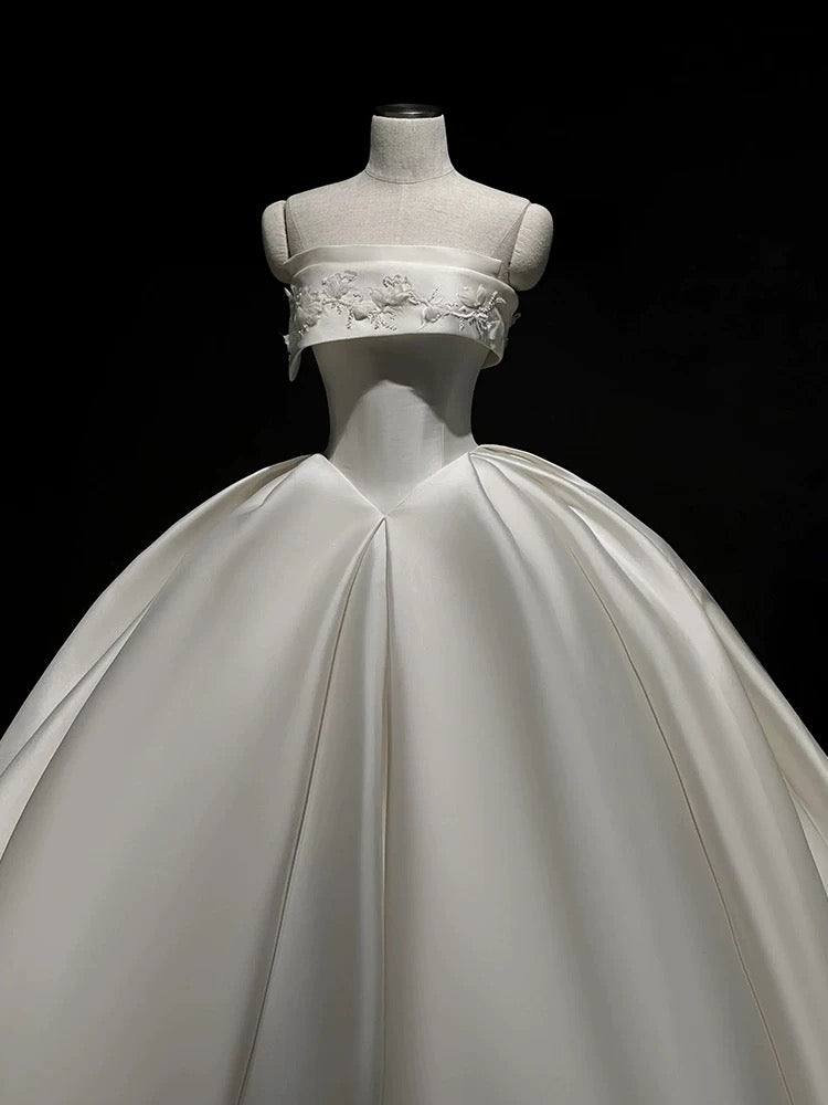 Robe de mariée blanche longue en satin sans bretelles avec dentelle et robe de bal simple C1789