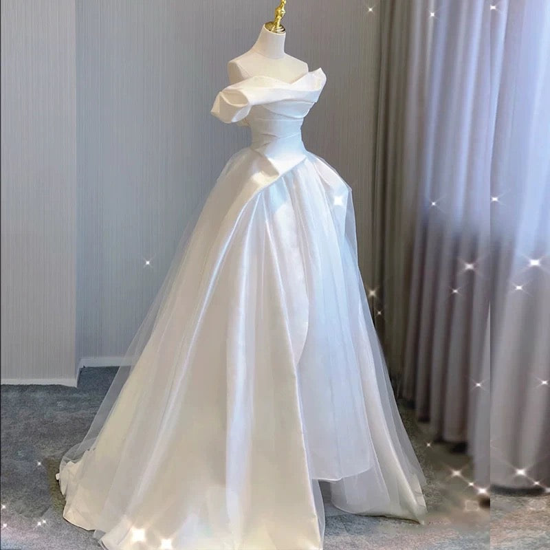 Sexy Ball Gown Off The Shoulder Satin Long White Wedding Dresses With Ruffles C1812