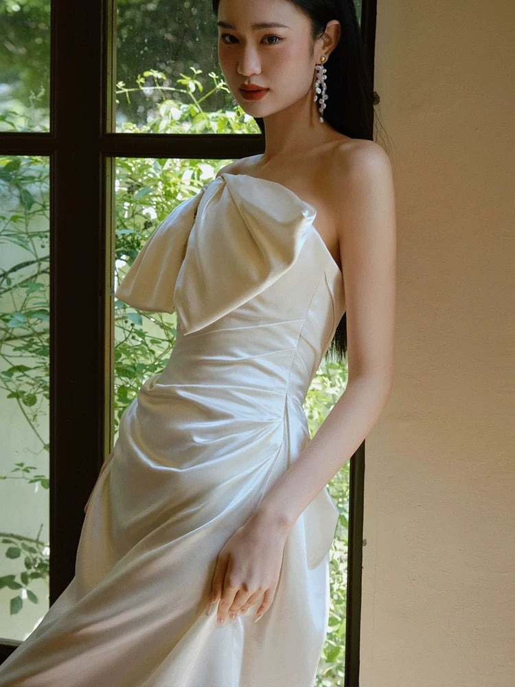 Chic A Line Strapless Sleeveless White Satin Wedding Dresses With Bow C1825