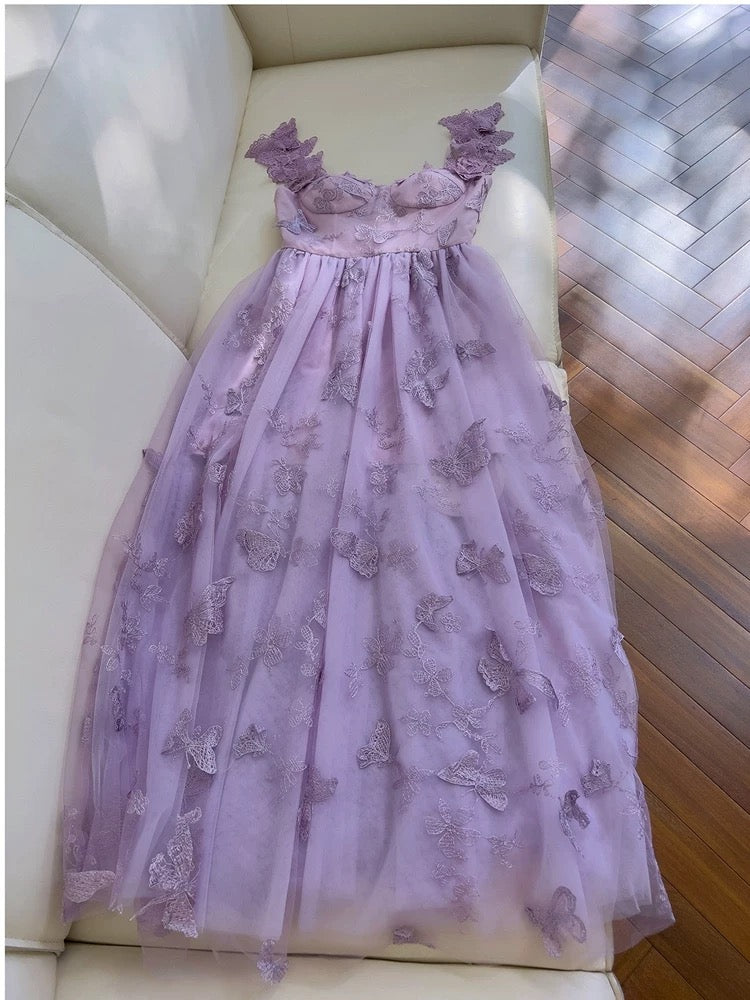 Robe de soirée élégante en dentelle lilas à bretelles trapèze sans manches C1858