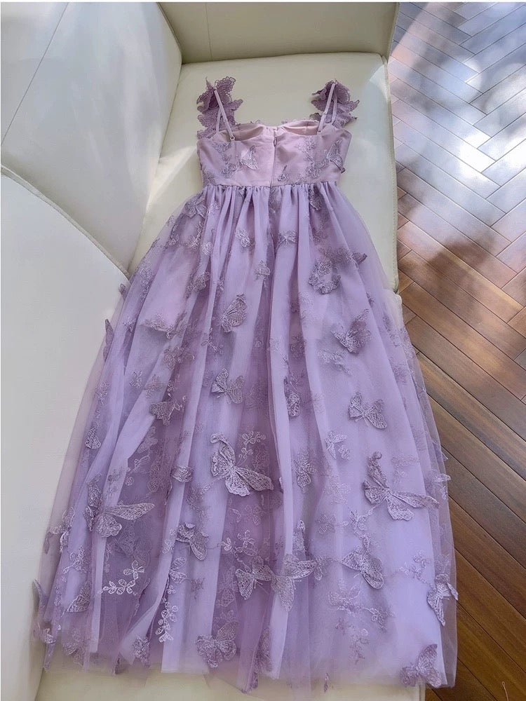 Robe de soirée élégante en dentelle lilas à bretelles trapèze sans manches C1858