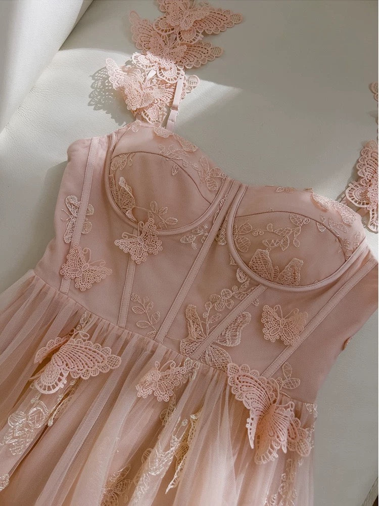 Robe de soirée élégante en dentelle rose blush à bretelles trapèze sans manches C1859