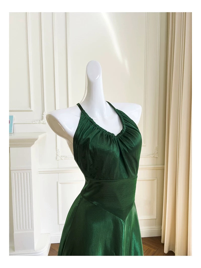 Robe de bal sexy en satin vert sans manches avec licou et ligne A C1870