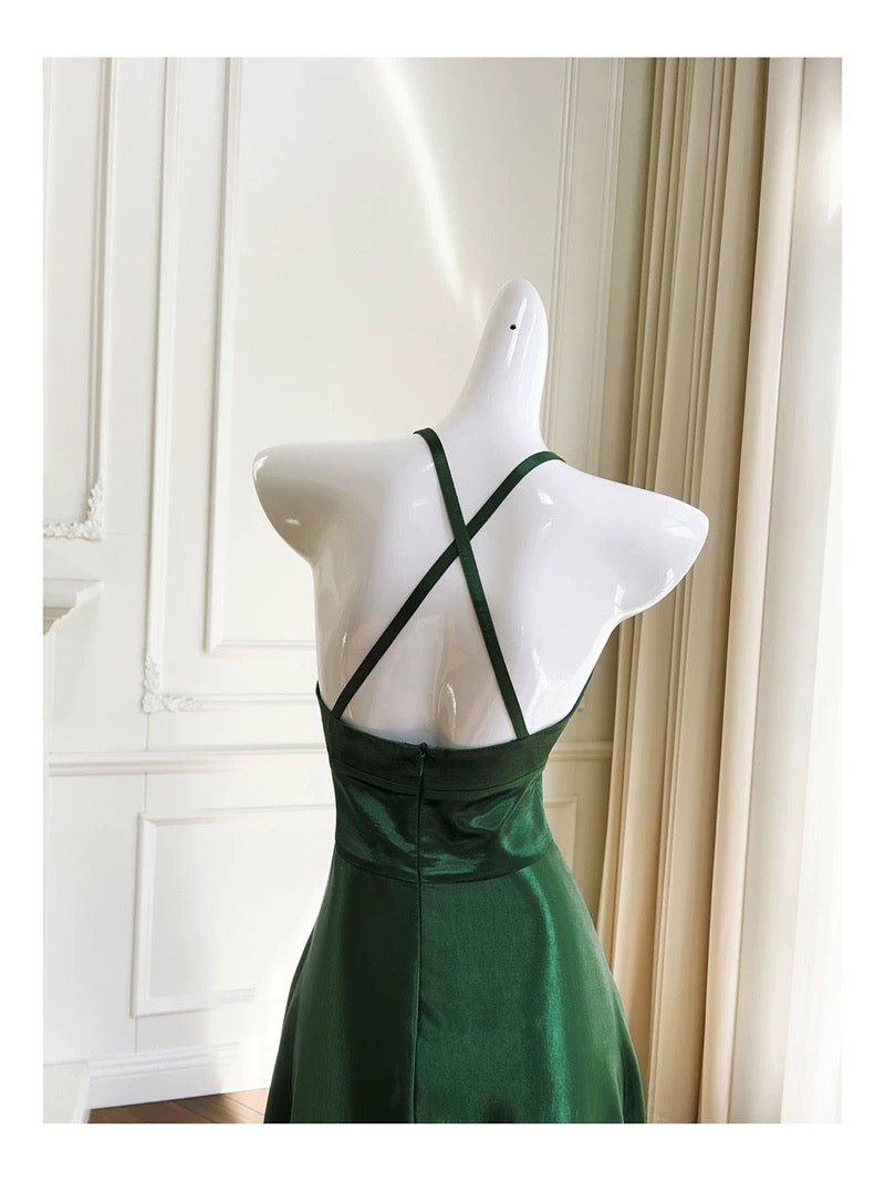 Sexy A Line Halter Sleeveless Green Satin Prom Dresses C1870