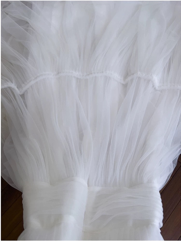 Robe de bal sexy en tulle blanc à bretelles spaghetti sans manches C1872