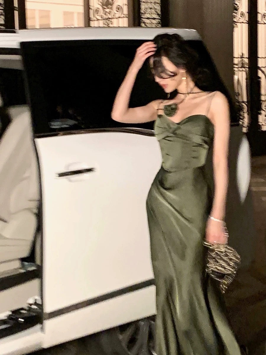 Sexy Sheath Spaghetti Straps Sleeveless Green Silk Satin Long Prom Dresses C1884