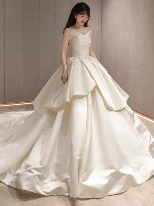 Unique Ball Gown Sweetheart Satin Long Wedding Dress C190