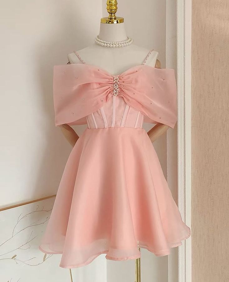 Cute Ball Gown Strapless Pink Ruffles Organza Homecoming Dress Short Birthday Outfits C2026