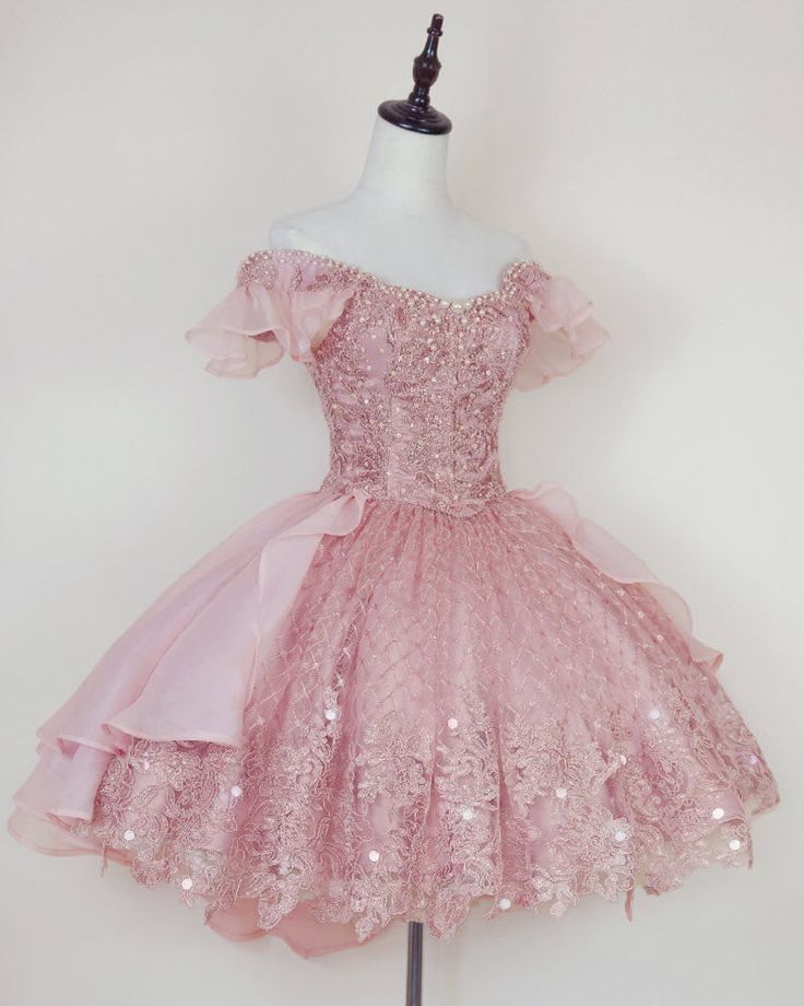 Robe de bal mignonne à épaules dénudées en dentelle rose, robe de soirée courte, tenue d'anniversaire C2044