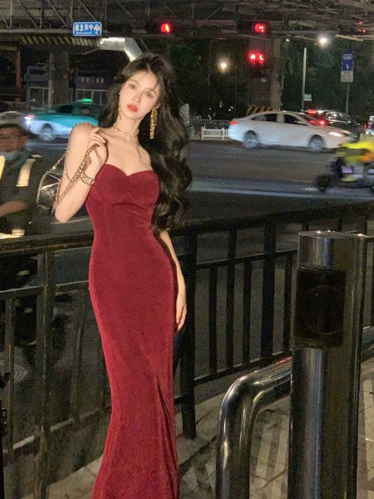 Robe de soirée longue en velours bordeaux à bretelles sirène sexy C2132