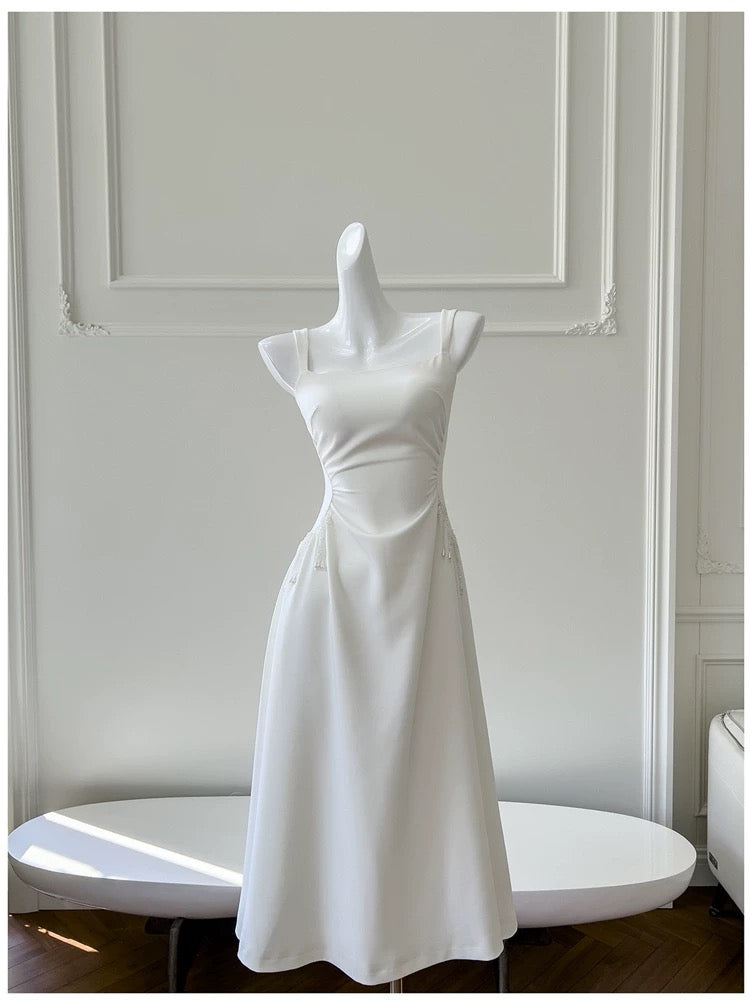 Robe de soirée simple en satin blanc à bretelles trapèze et longueur cheville C2199