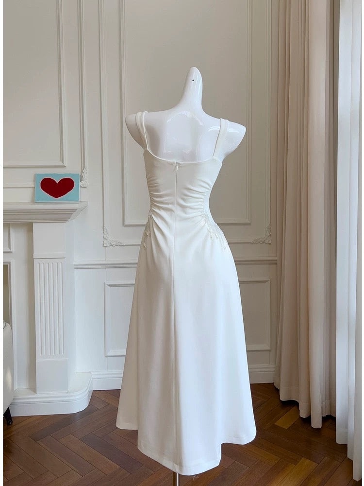 Robe de soirée simple en satin blanc à bretelles trapèze et longueur cheville C2199