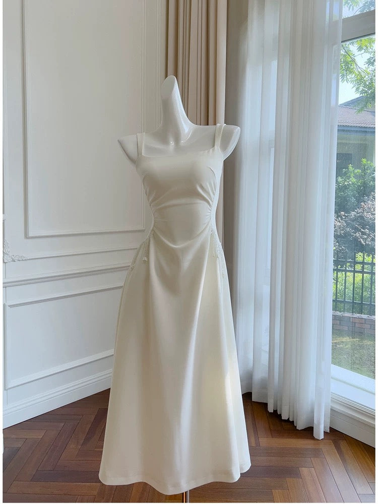 Robe de soirée simple en satin blanc à bretelles trapèze et longueur cheville C2199