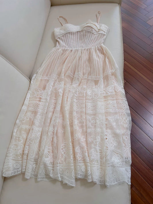 Jolie robe de bal en dentelle à bretelles spaghetti et ligne A, robe de soirée blanche C2213