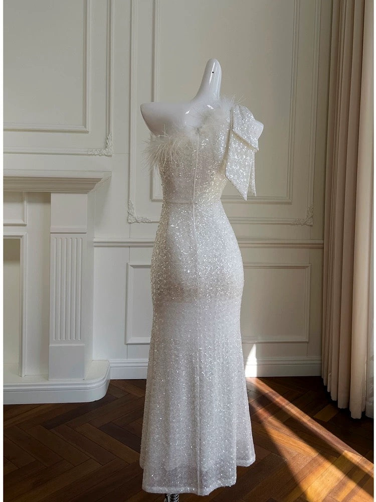 Jolie robe de bal fourreau asymétrique à paillettes fendue, robe de soirée blanche C2216