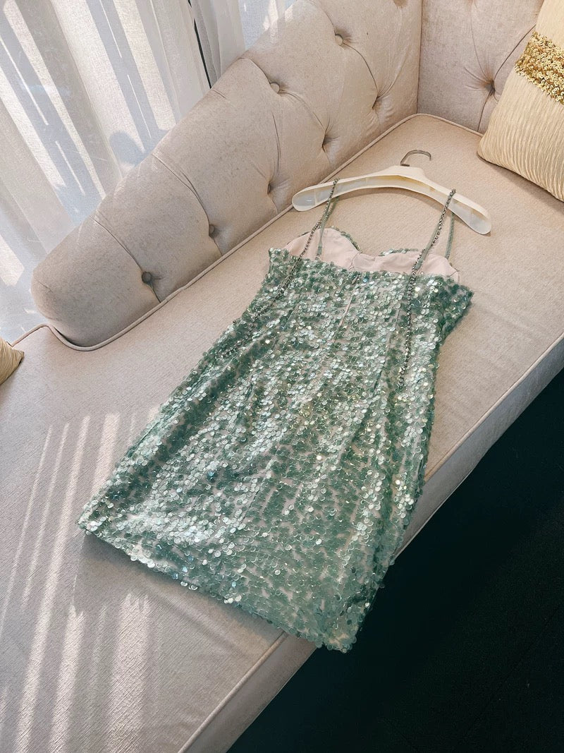 Modest Sheath Straps Sequin Green Short Homecoming Dresses Birthday Outfits With Beads C2227