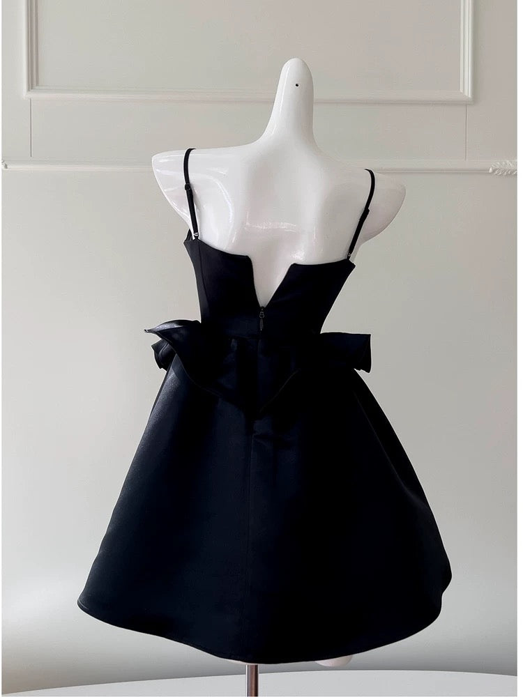 Cute A Line Spaghetti Straps Black Satin Homecoming Dresses Birthday Outfits With Beads C2232