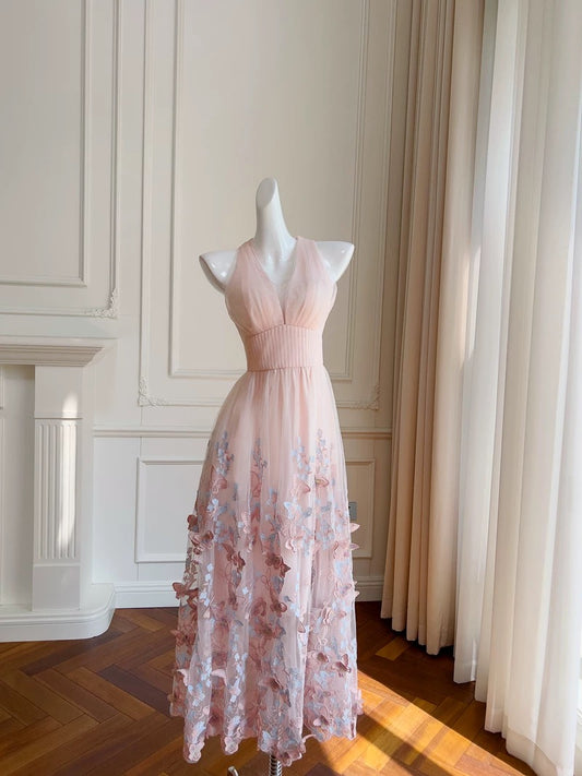 Robe de bal longue rose modeste en dentelle à licou et ligne A C2261