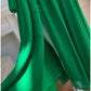 Robe de bal en mousseline de soie verte à manches longues et décolleté en V modeste avec fente et boutons C2269