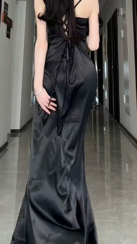 Sexy Sheath Spaghetti Straps Black Floor Length Prom Dress Formal Dresses With Slit C2293