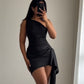 Robe fourreau simple à une épaule noire courte pour soirée, tenue d'anniversaire C2296