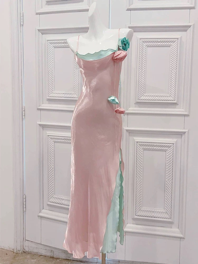 Robe de soirée longue rose à bretelles spaghetti modeste avec gaine et fleurs C2320