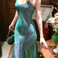 Robe de soirée longue verte à bretelles spaghetti vintage sans manches C2419