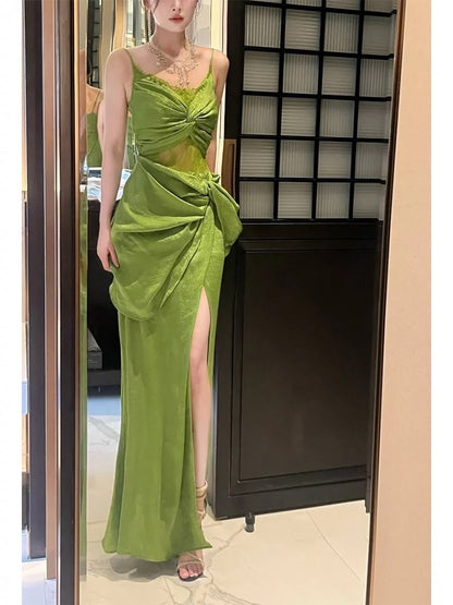 Robe de soirée vintage à bretelles spaghetti sans manches et fente verte C2426