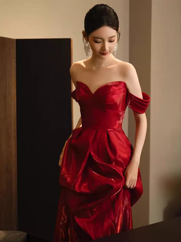 Robe de bal longue rouge sirène sexy, tenue d'anniversaire en Satin, C241