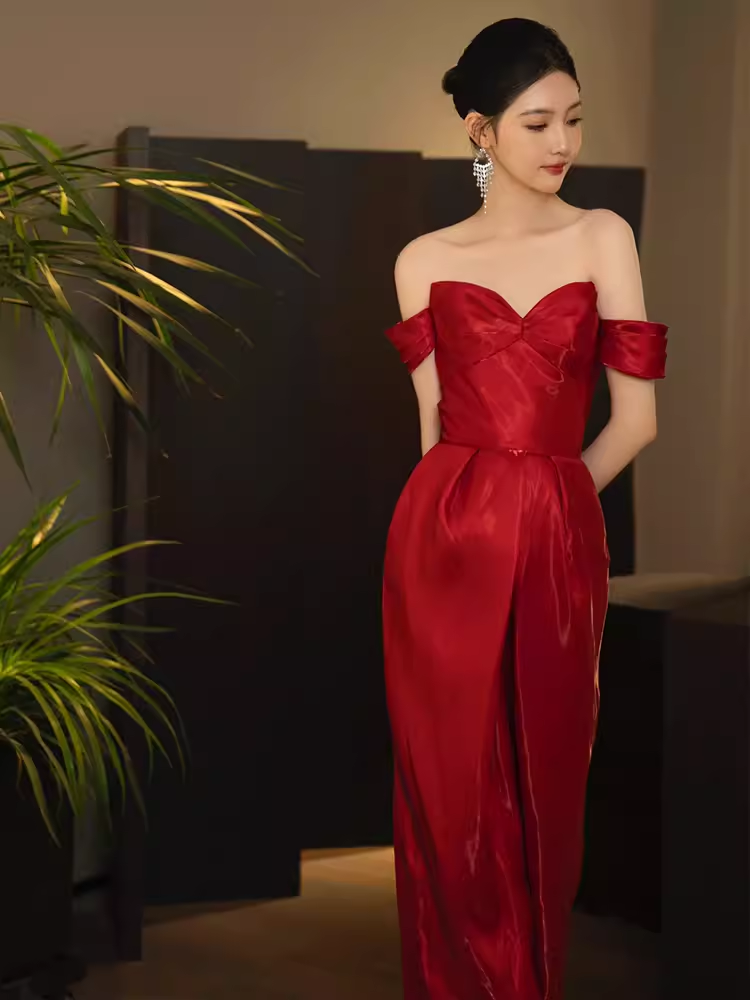 Robe de bal longue rouge sirène sexy, tenue d'anniversaire en Satin, C241