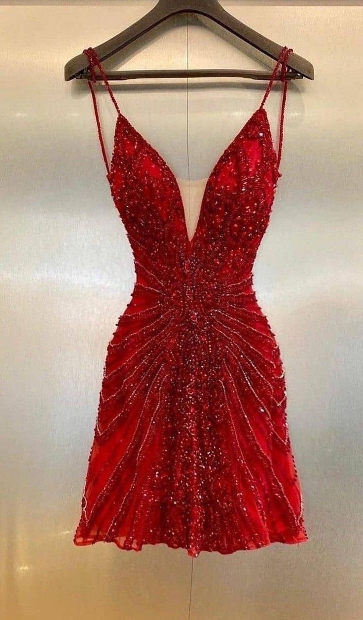 Robe de soirée moulante de luxe à perles rouges C2517