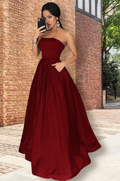 Robe de bal simple en ligne A sans bretelles bordeaux avec poches C2672