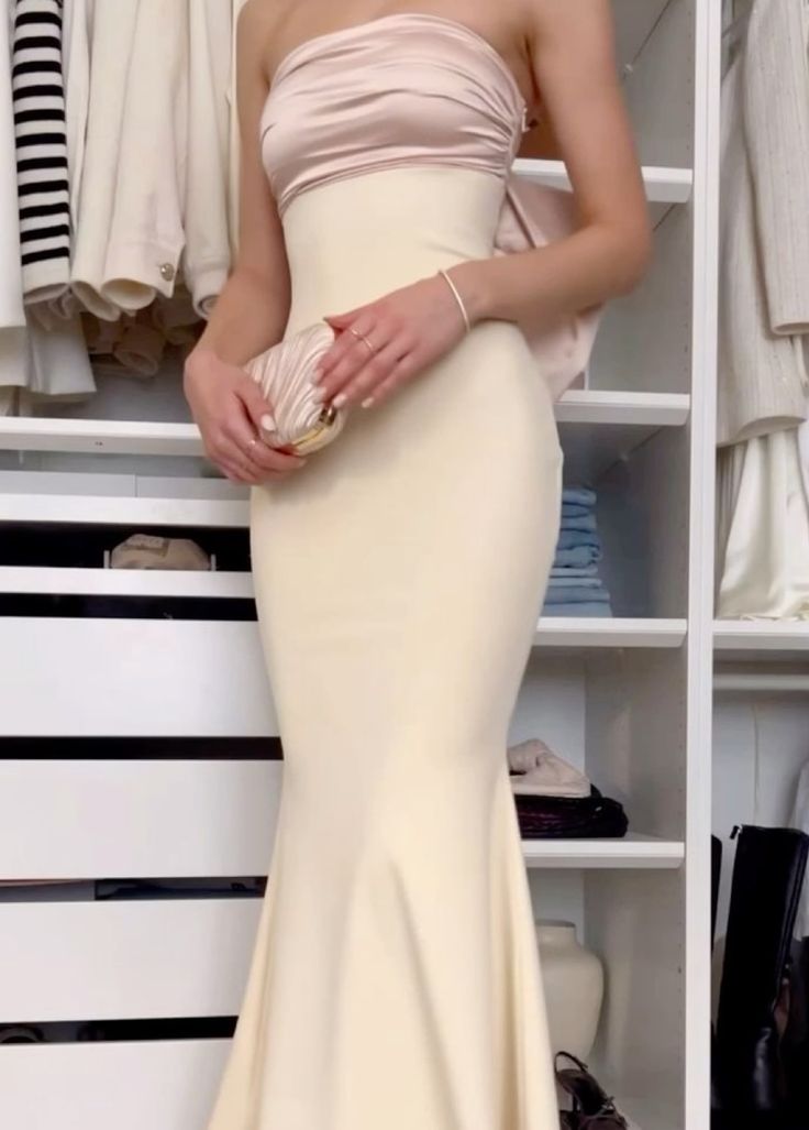 Robe de soirée élégante sirène sans bretelles longue en satin robe de bal C3007