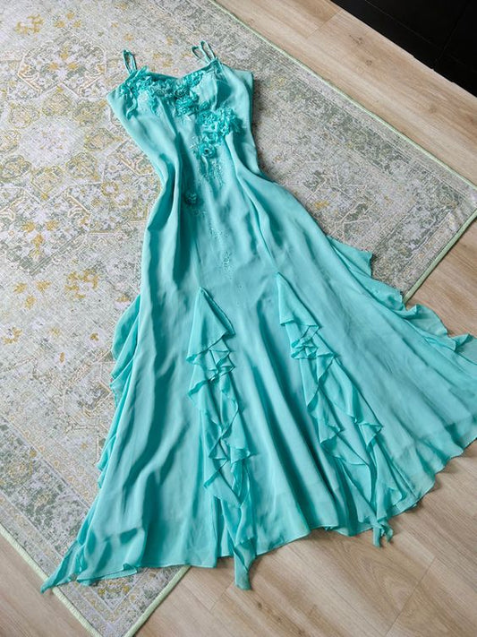 Robe de bal longue en mousseline de soie bleue à bretelles spaghetti et ligne A élégante C3017