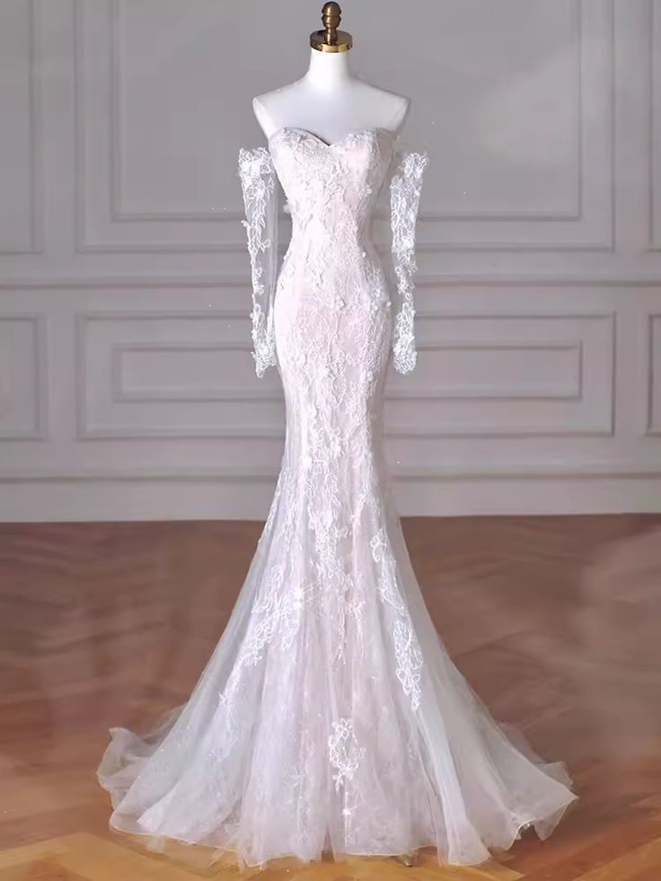 Robes de mariée longues en dentelle blanche sans bretelles sirène vintage C302